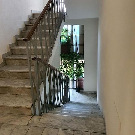 Cristel Apartment - 15 Min Da Milano - Parcheggio - Mono 2 科马诺 外观 照片