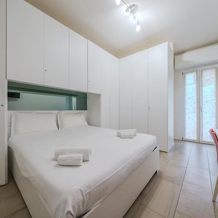 Cristel Apartment - 15 Min Da Milano - Parcheggio - Mono 2 科马诺 外观 照片